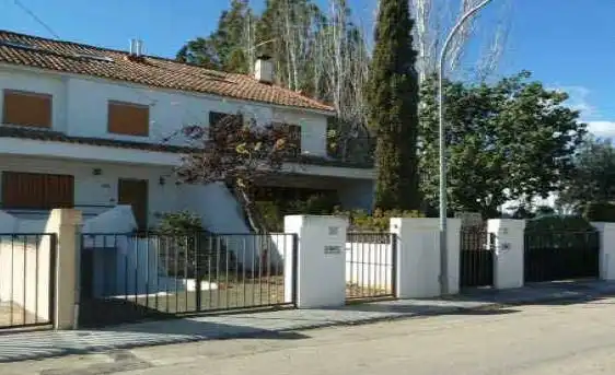Vista exterior de Pis en venda en La Pobla de Vallbona