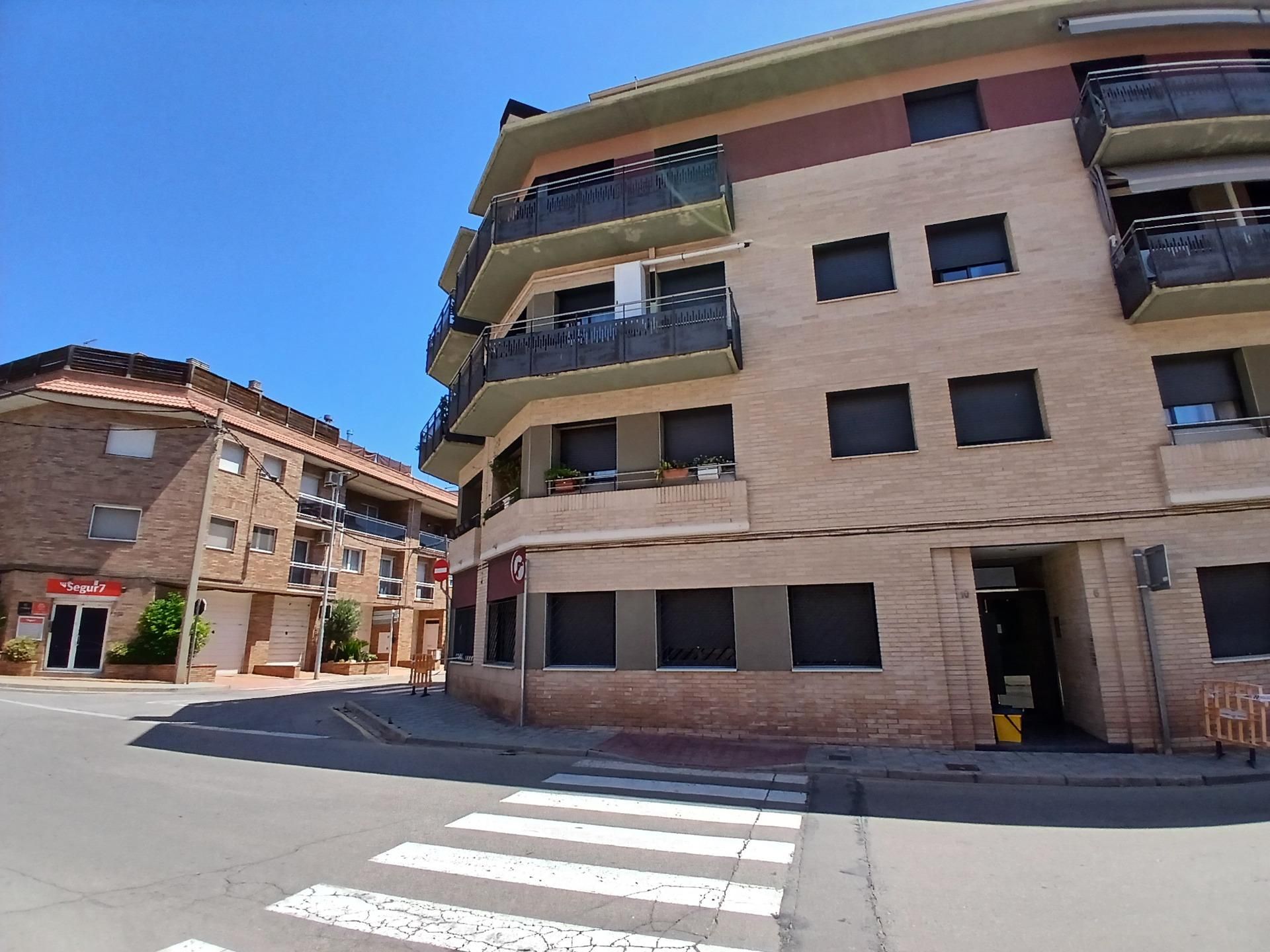 Exterior view of Duplex to rent in Santpedor  with Heating, Parquet flooring and Terrace