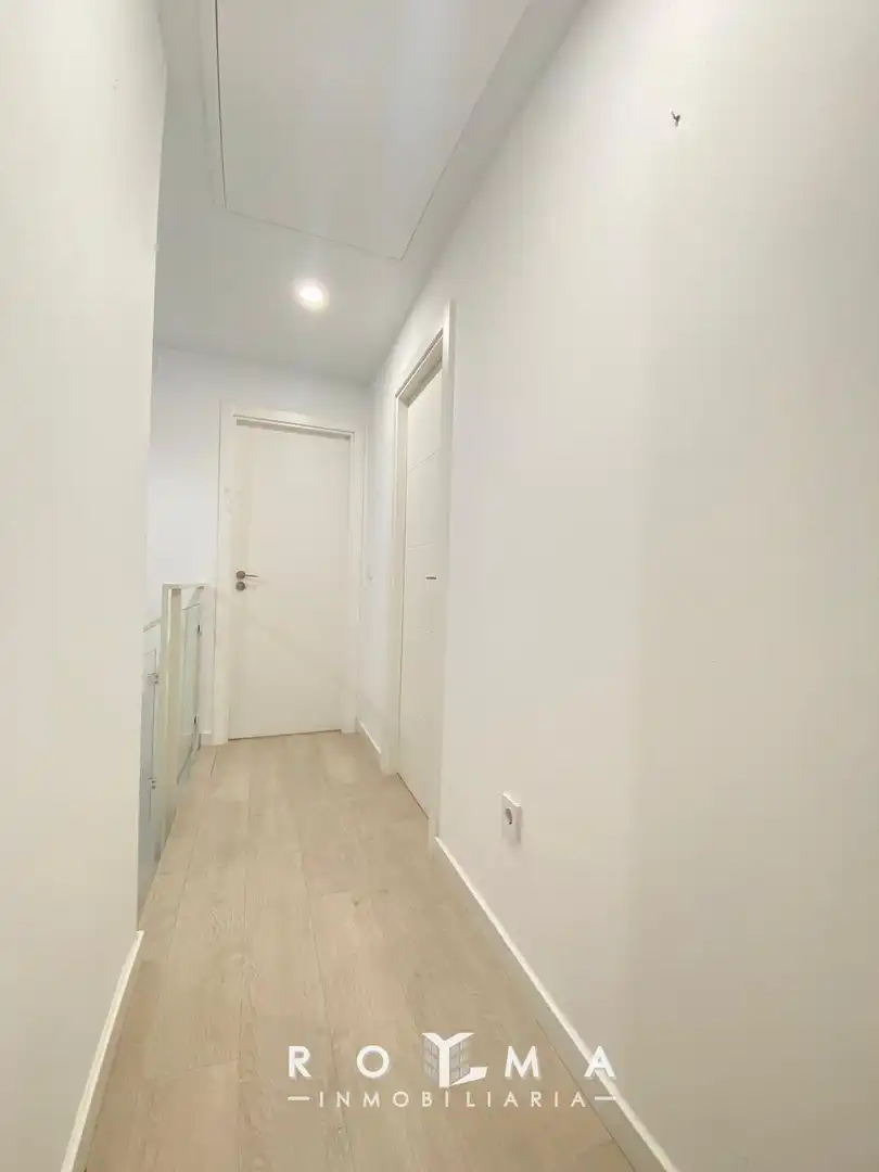 Casa a schiera con terrazza in affitto a Entrenúcleos, imagen 24