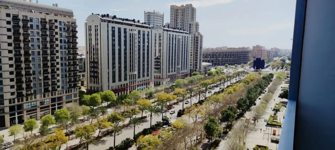 Vista exterior de Pis de lloguer en Valencia amb Aire condicionat, Parquet i Terrassa