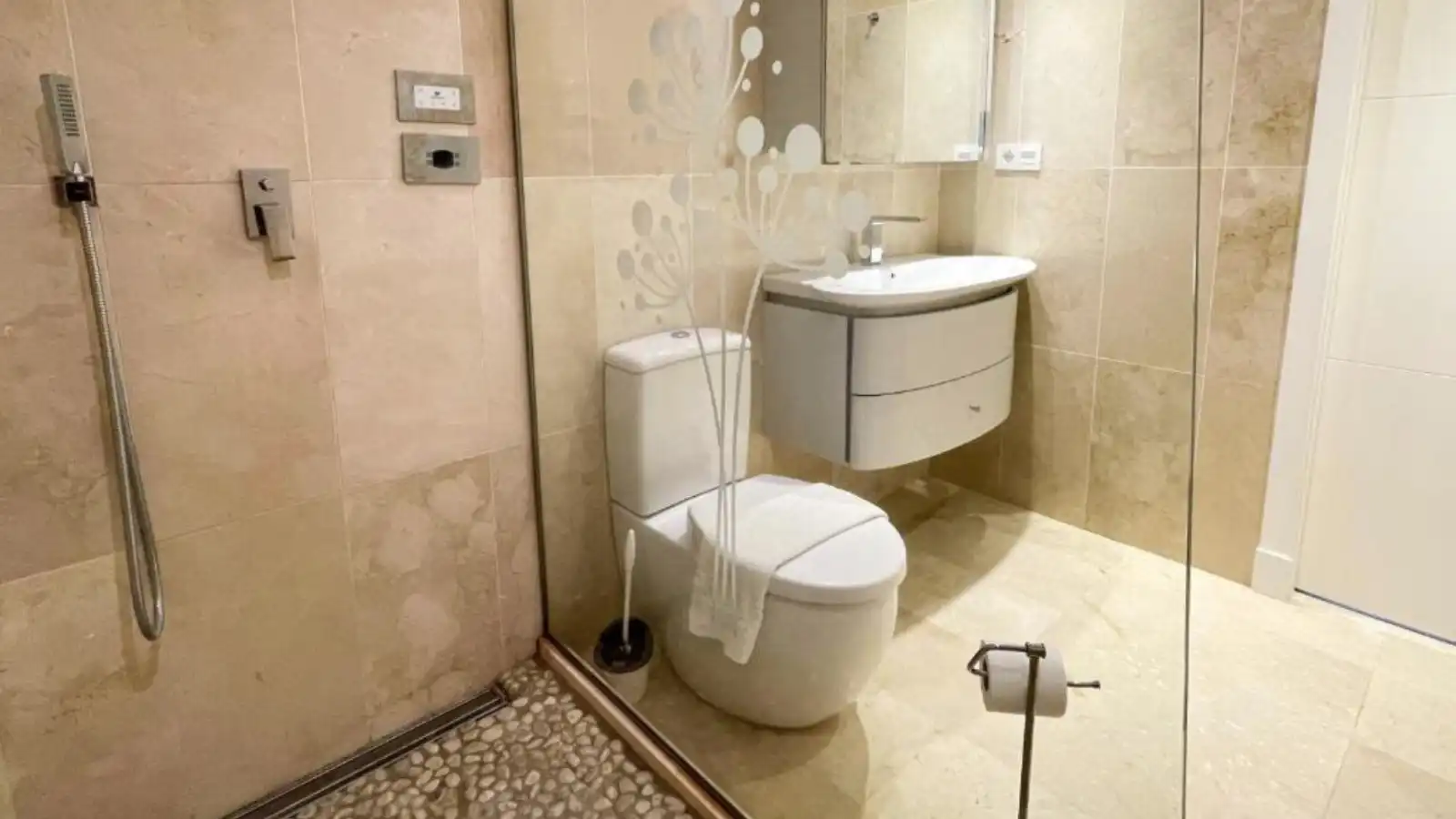 Apartment with terrace for sale in Nueva Andalucía, imagen 16