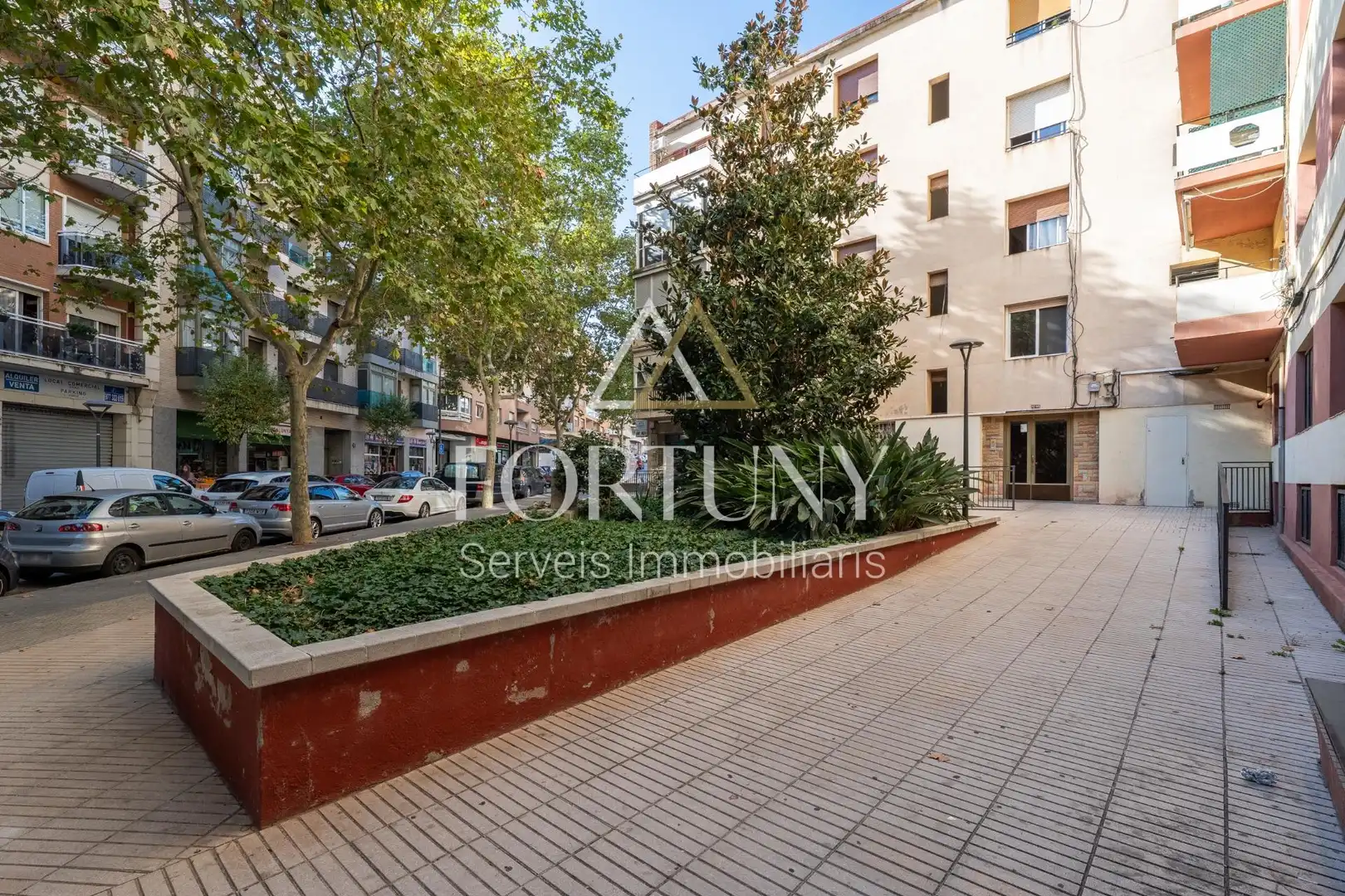 Vista exterior de Pis en venda en Reus amb Terrassa i Traster