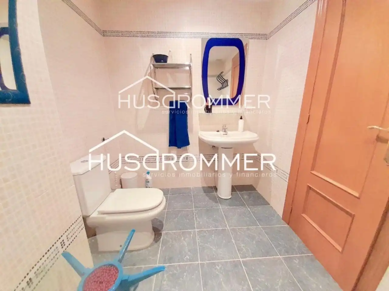 Büro zur Miete in Francesc Tàrrega, Piscinas