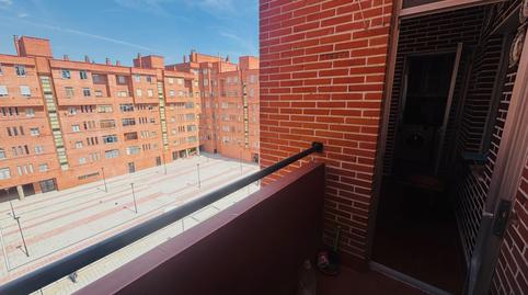 Photo 4 of Flat to rent in Calle de Mateo Seoane Sobral, Parquesol, Valladolid