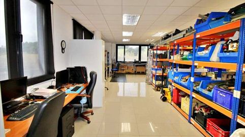 Venta de oficina en Polinyà con energía solar, imatge 2