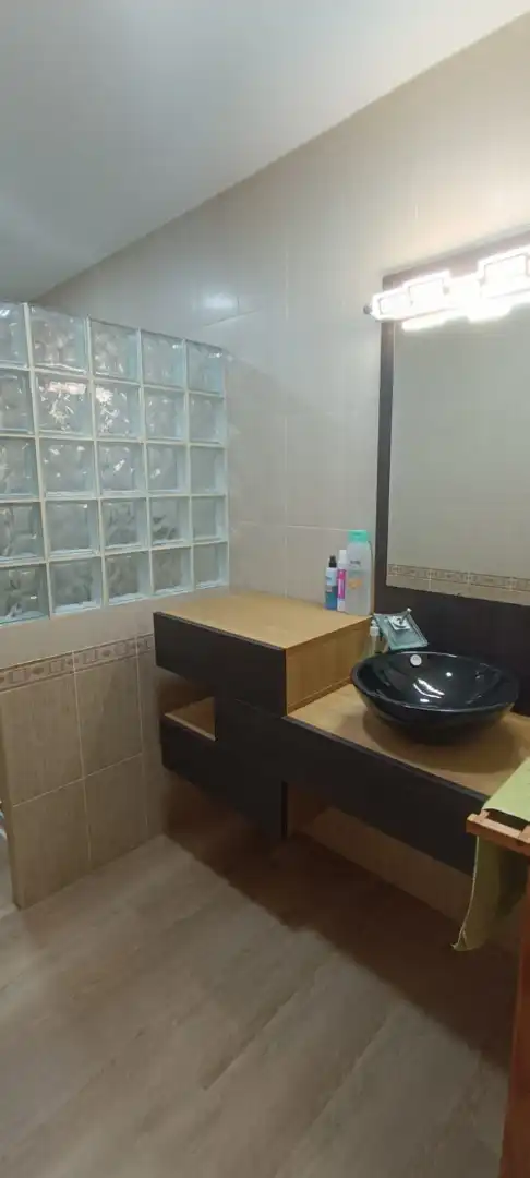 Baño de Casa o chalet en venta en Montroi / Montroy con Aire acondicionado, Calefacción y Jardín privado
