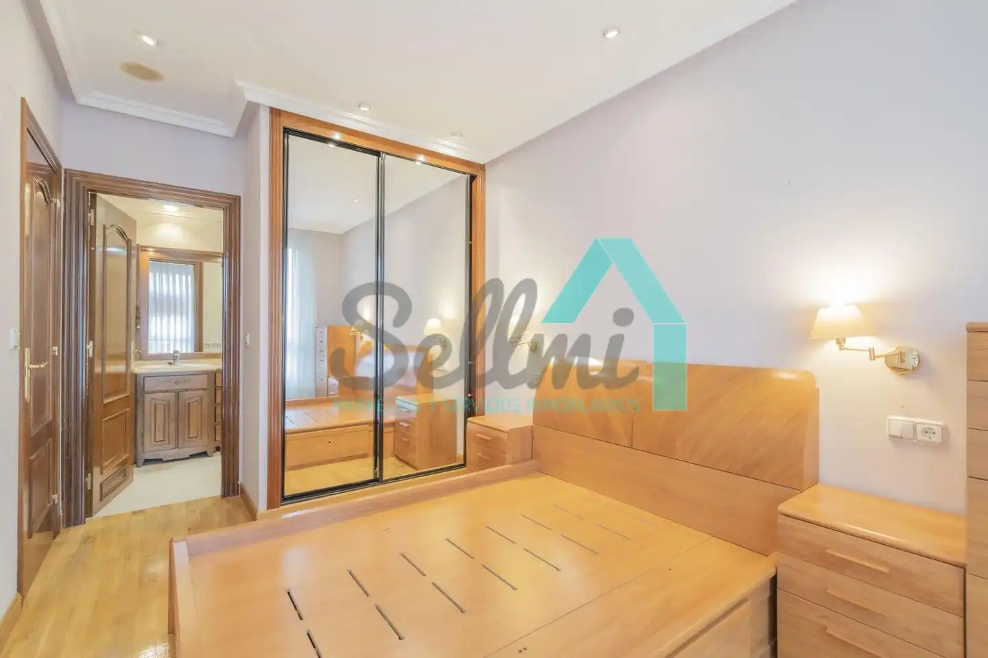Bedroom of Flat for rent in Ería - Masip