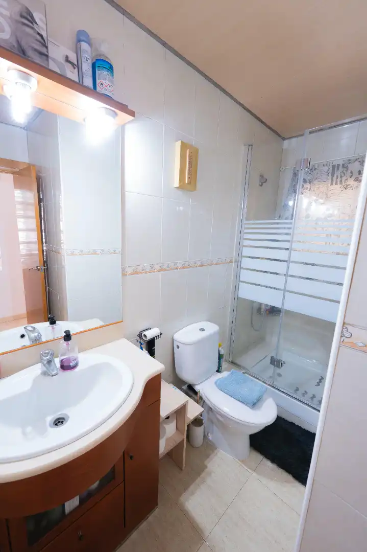 Baño de Piso en venta en Vilanova del Camí con Aire acondicionado, Calefacción y Trastero