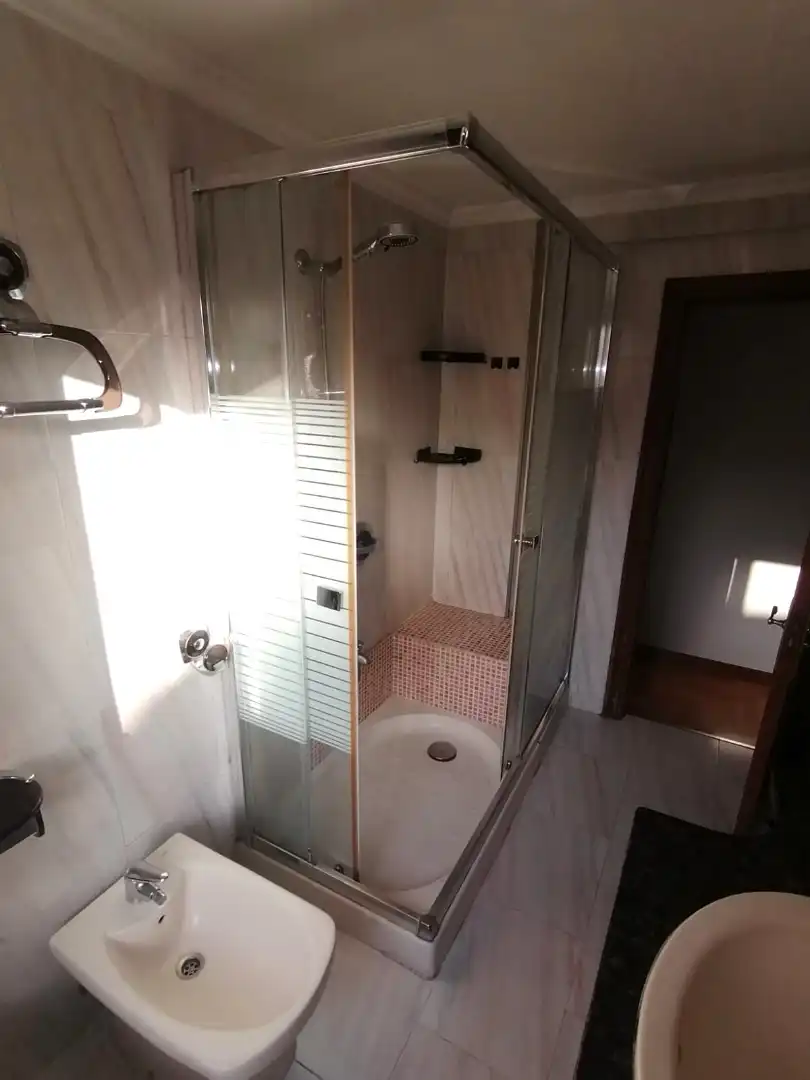 Bathroom of Flat for sale in Centro