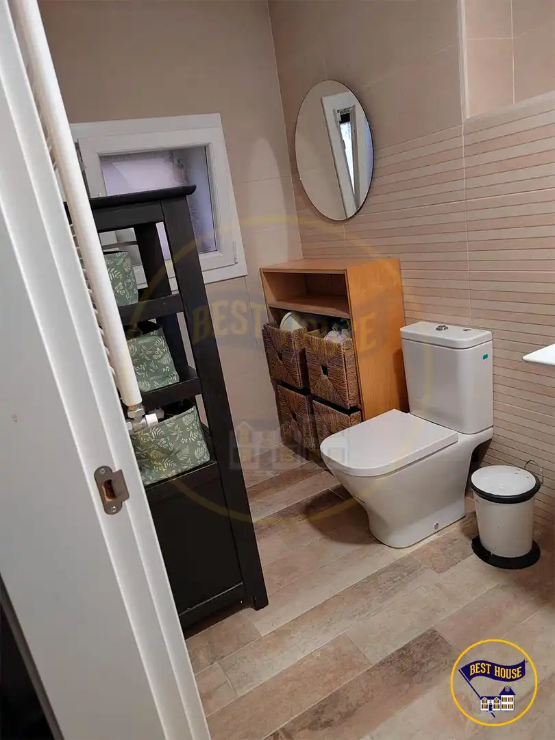 Baño de Piso en venta en Cuenca con Calefacción y Trastero