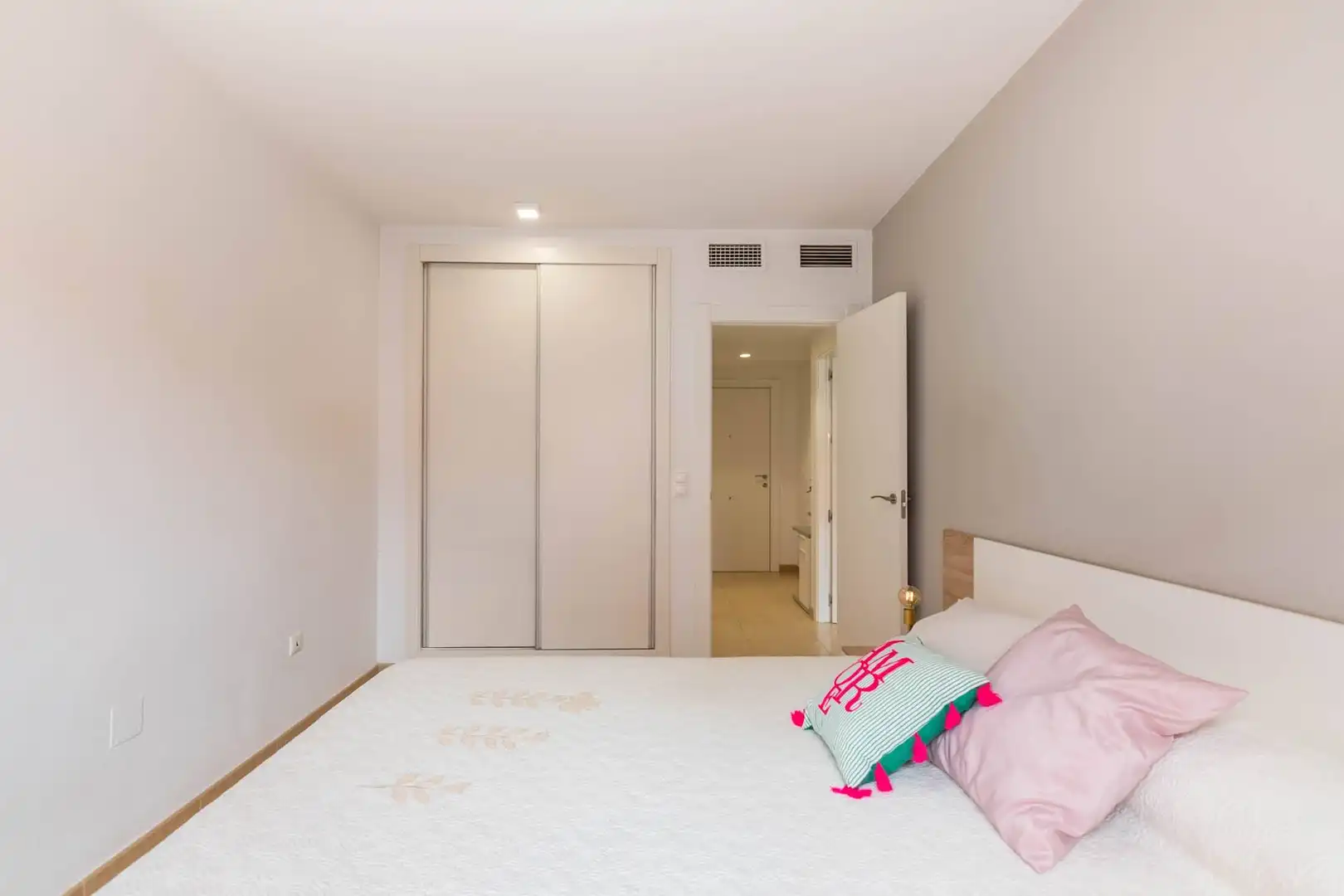 Bedroom of Apartments for sale in Murcia  with Air Conditioner, Storage room and Furnished