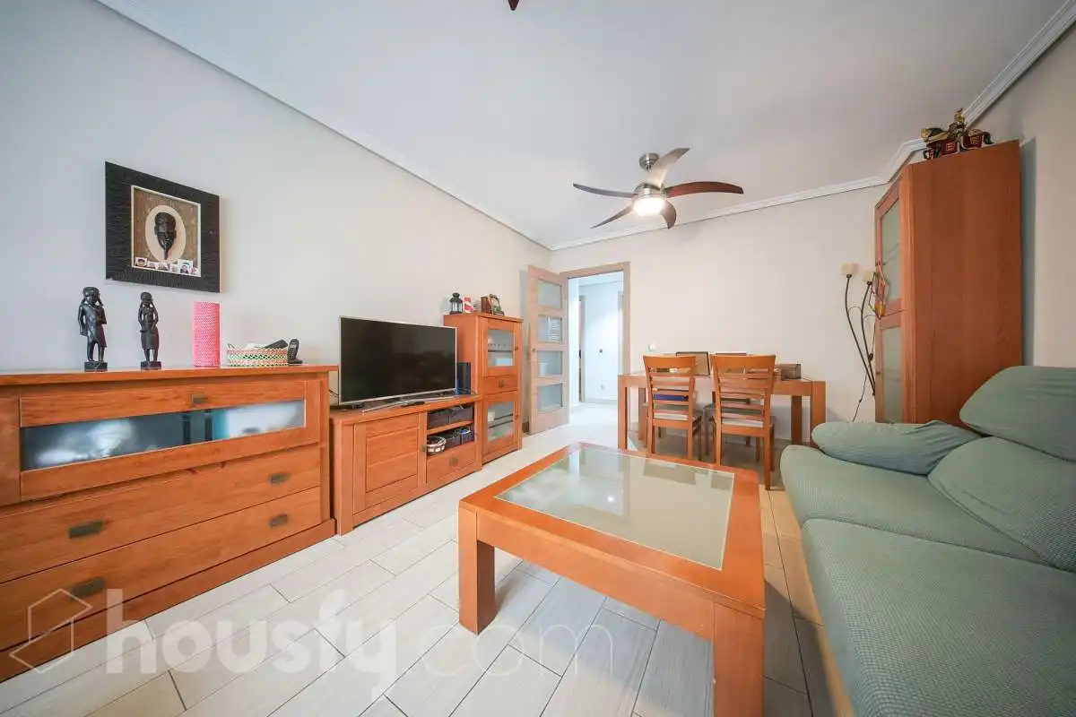 Wohnung mit Aufzug zum Verkauf in Calle Santa Gema ., imagen 3