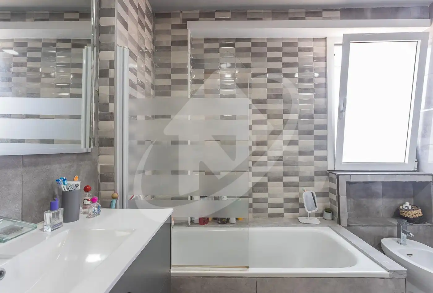 Bany de Casa o xalet en venda en Sabadell amb Calefacció, Terrassa i Balcó