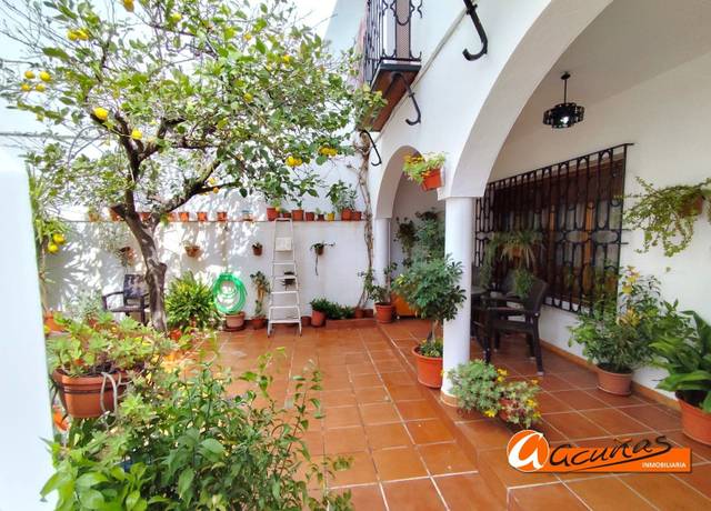 Casa adosada en Venta en Palenciana
