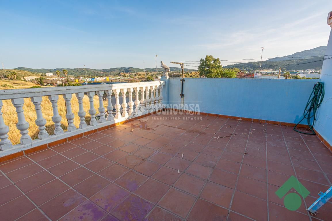 Terrace of Single-family semi-detached for sale in Algeciras  with Terrace