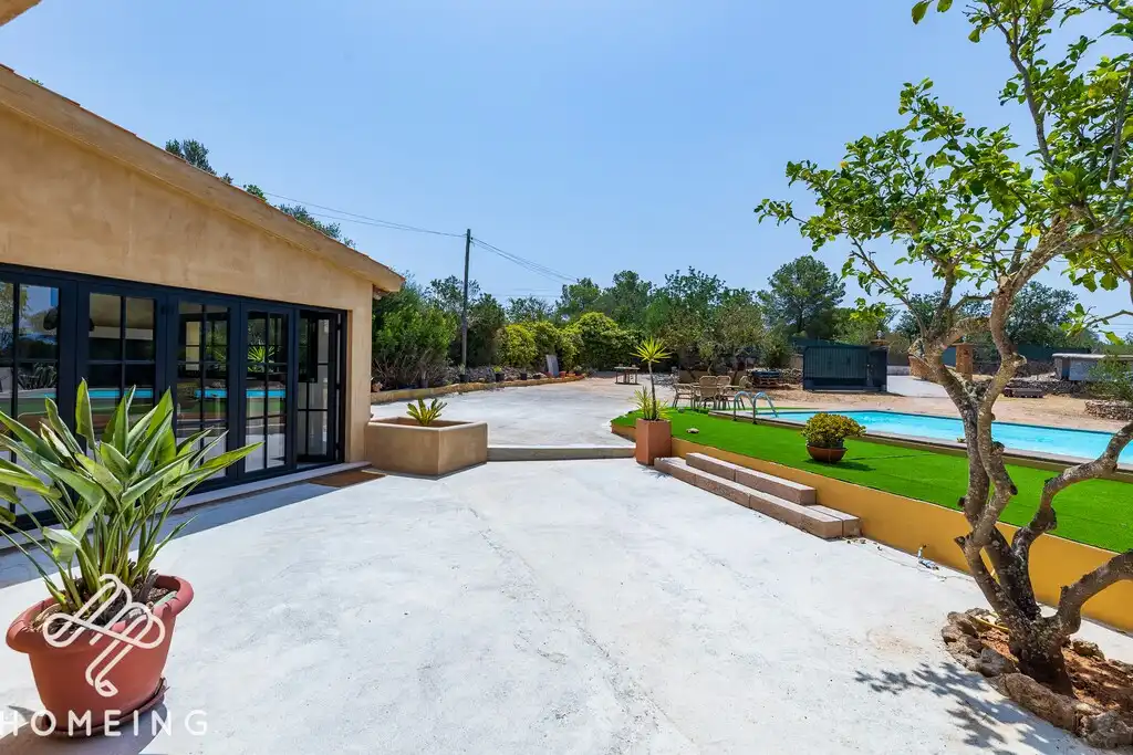 Terrace of Country homes for rent in Llucmajor  with Air Conditioner, Private garden and Swimming Pool