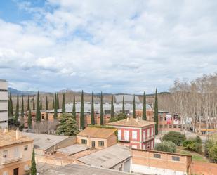 Exterior view of Duplex for sale in Girona Capital  with Terrace and Swimming Pool