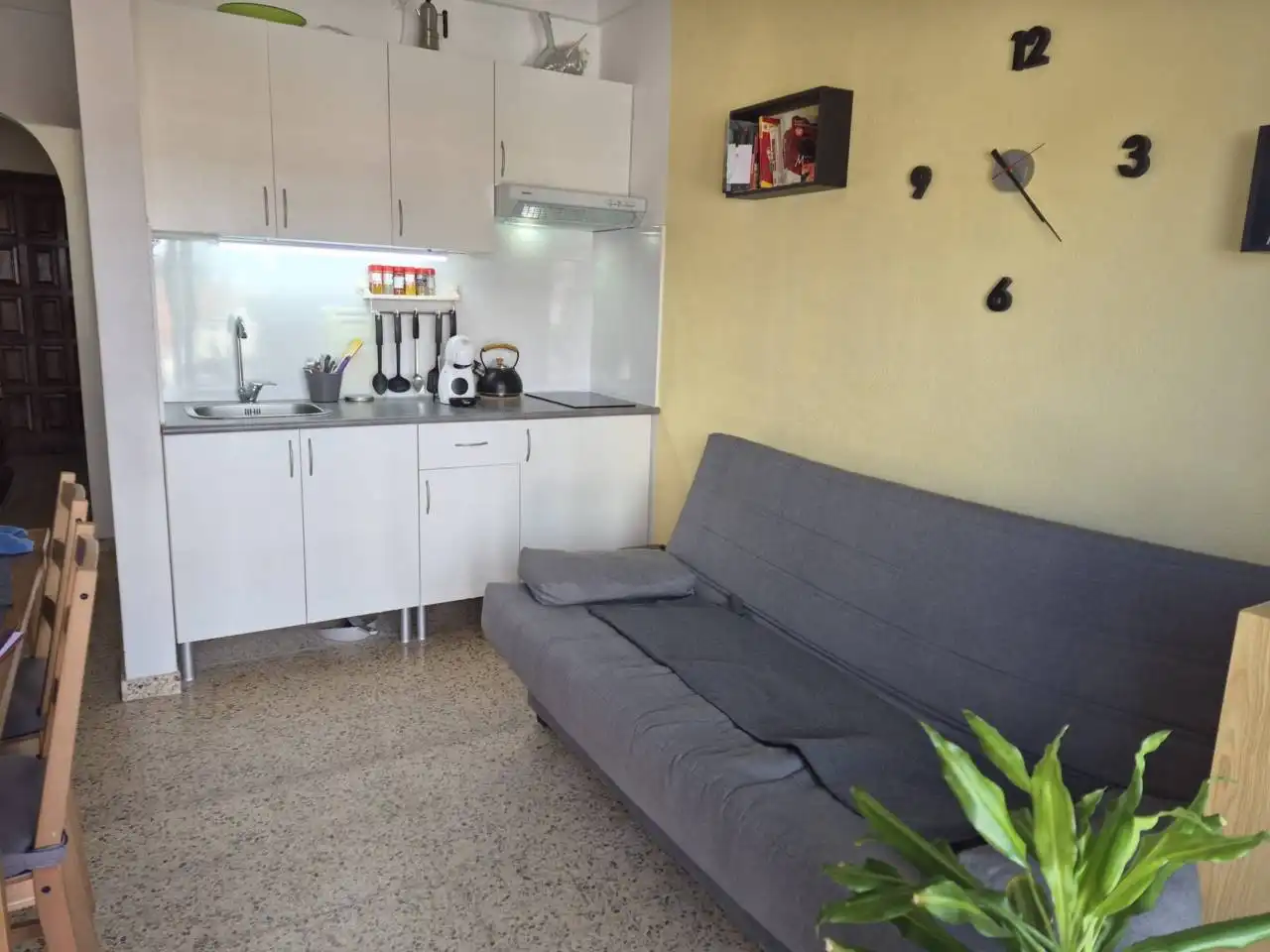 Flat with terrace for sale in Pasaje Muga B, imagen 4