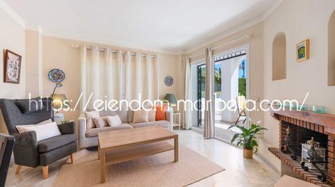 Foto 4 de Apartament en venda a Elviria, Málaga