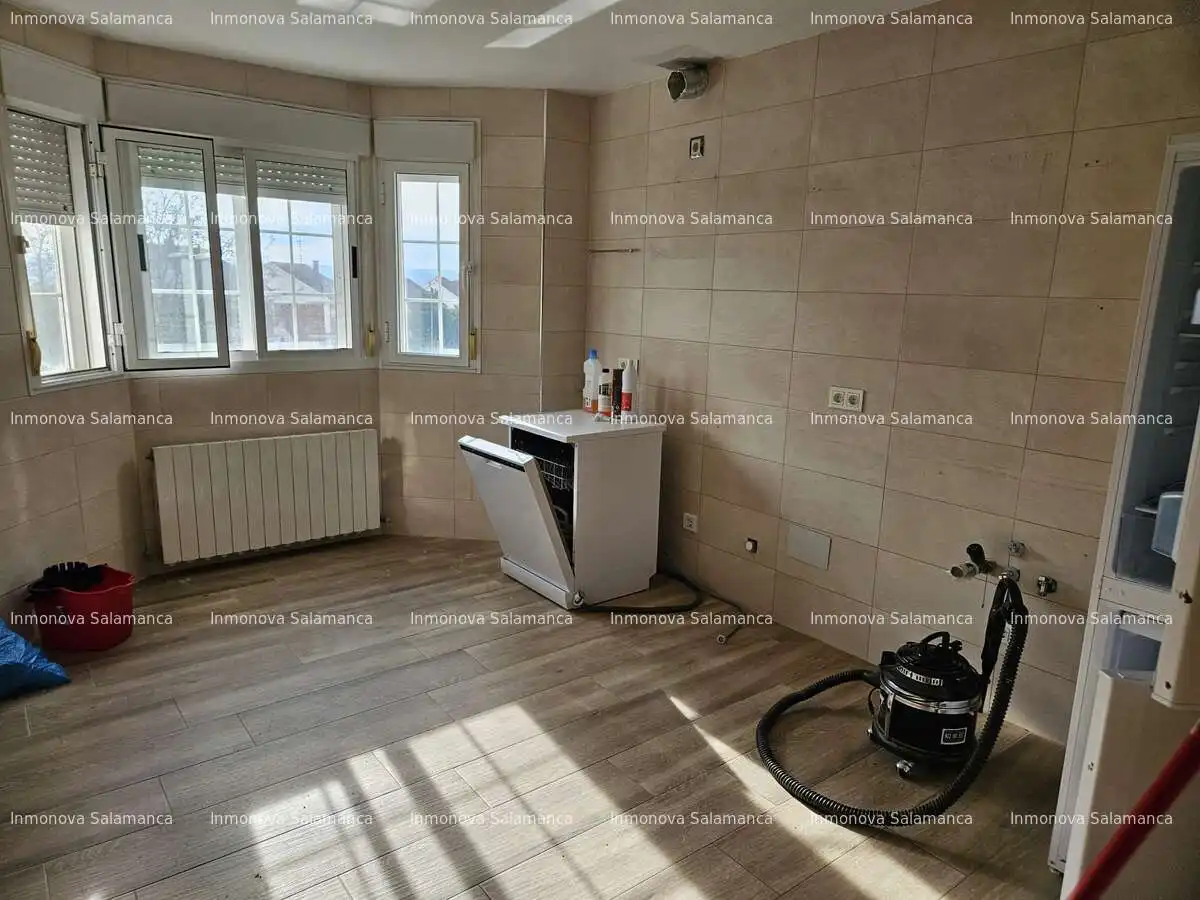 Casa a schiera con piscina in vendita a Cabrerizos, imagen 2