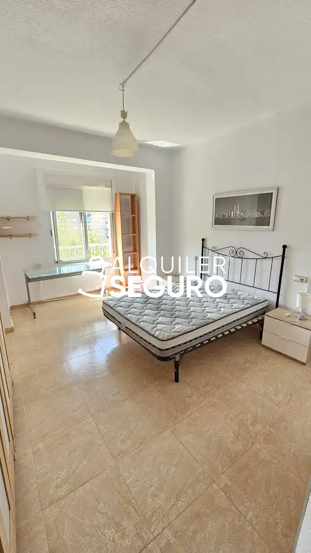 Bedroom of Flat for rent in Cartagena  with Air Conditioner and Furnished