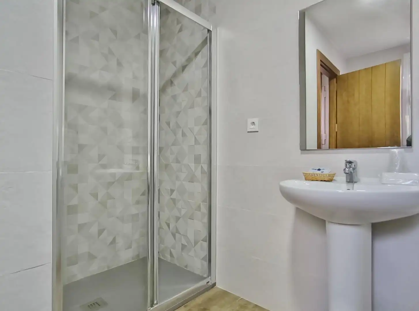 Bany de Edifici en venda en Uleila del Campo