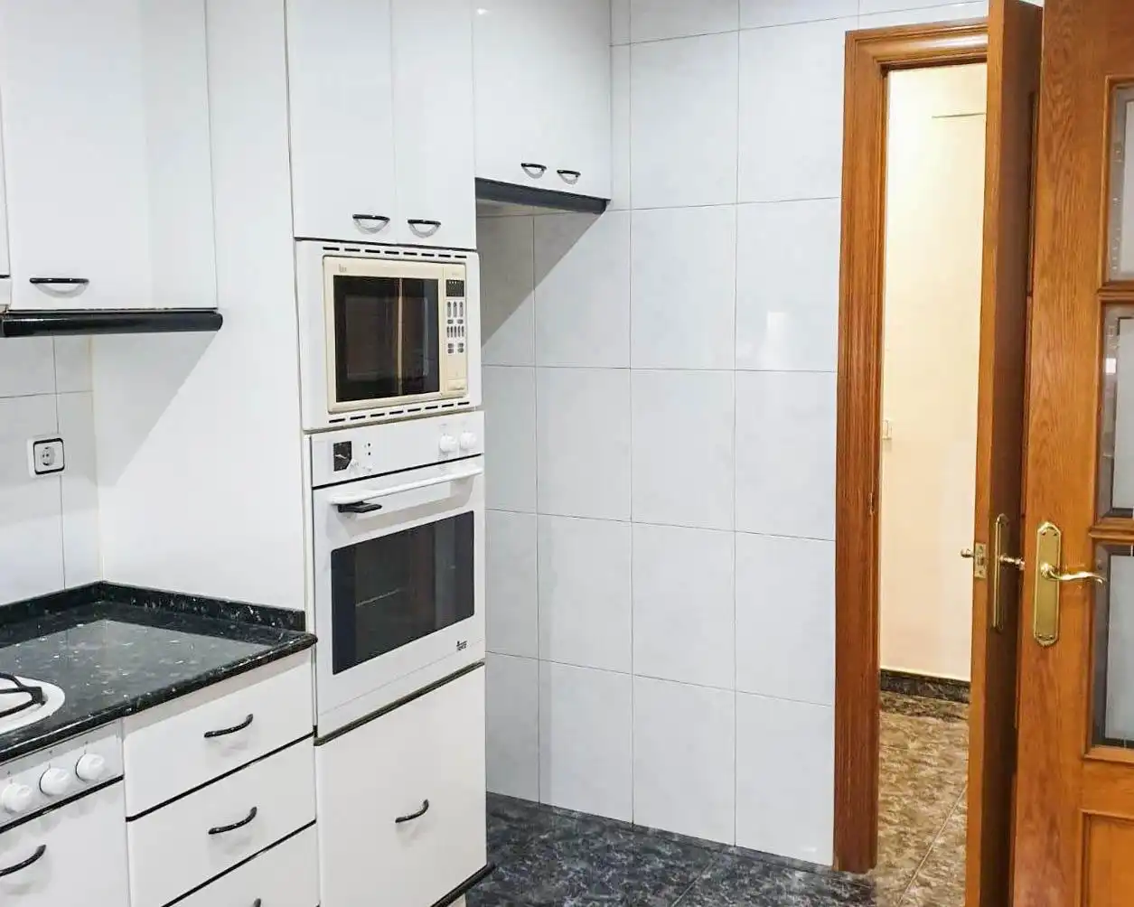 Cuina de Pis en venda en Sabadell amb Calefacció i Terrassa