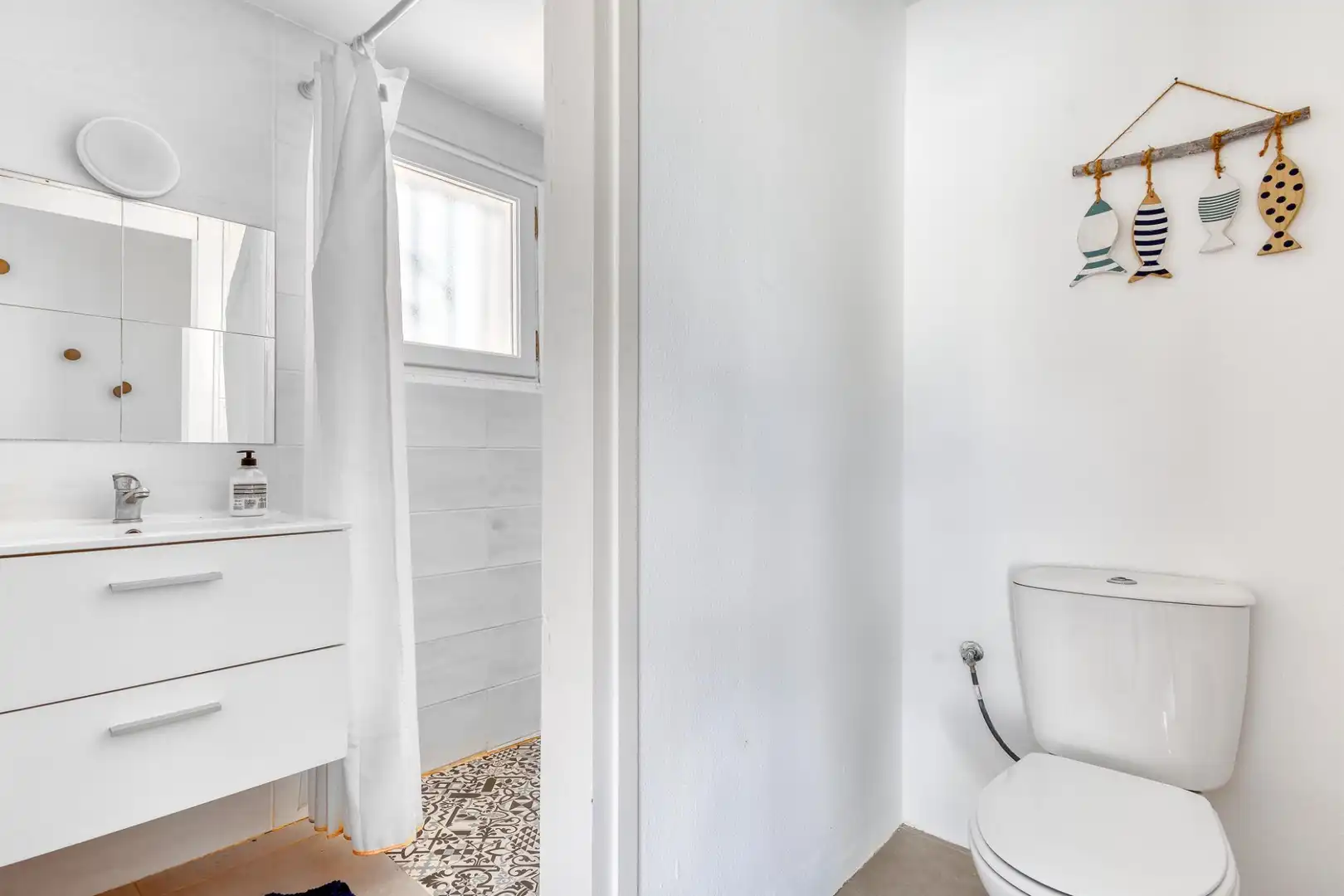 Bathroom of Detached homes for sale in Roses  with Terrace and Furnished