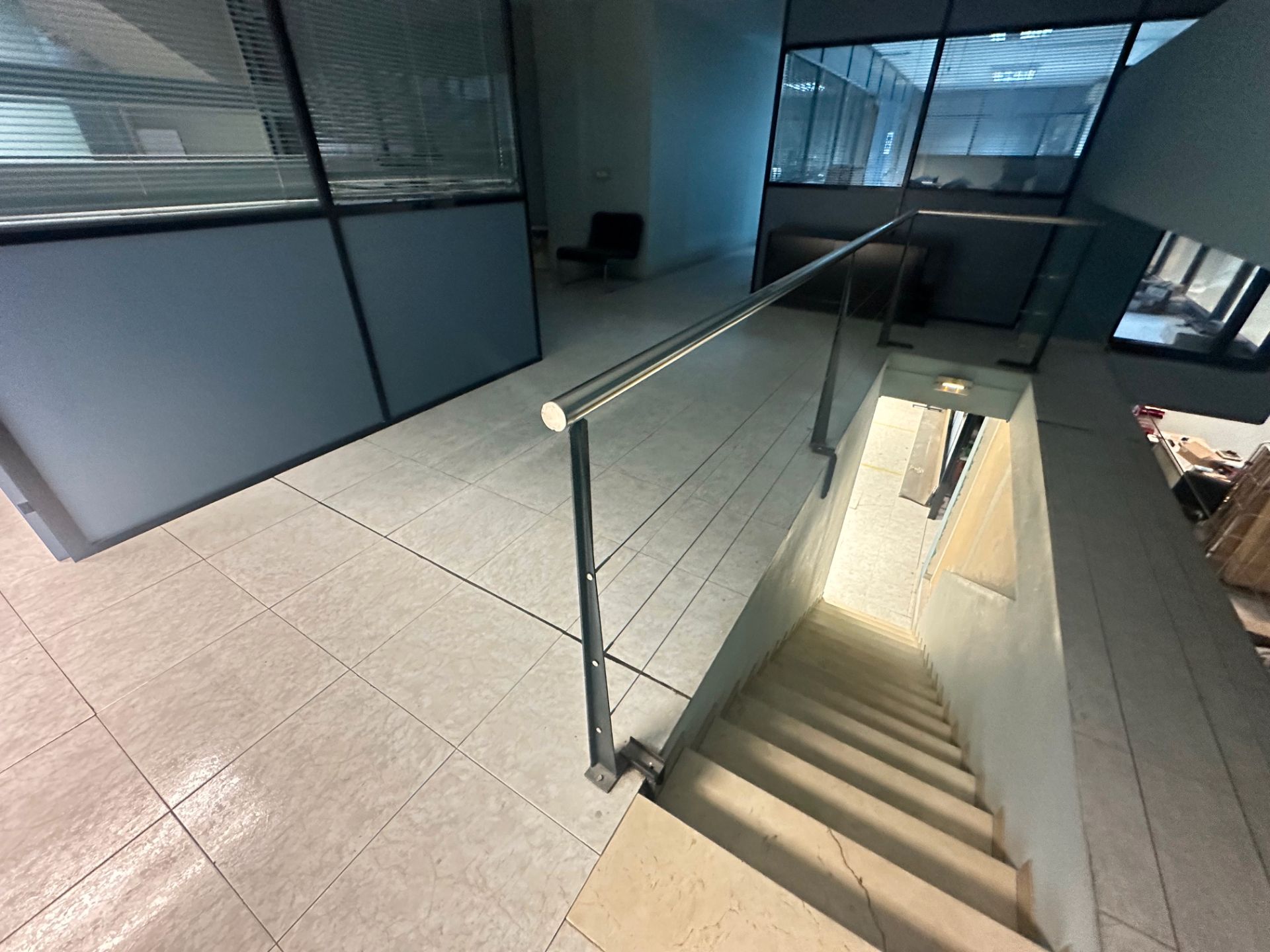 Local de alquiler en Carrer de Violant d'Hongria Reina d'Aragó, 85, Sants , Sants - Montjuïc