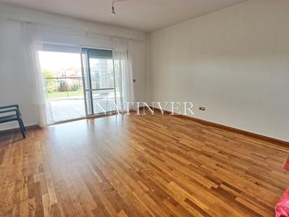 Living room of Flat for sale in Rincón de la Victoria  with Private garden, Terrace and Community pool