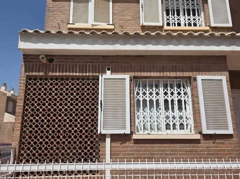 Dúplex con piscina en alquiler en Los rectores 20