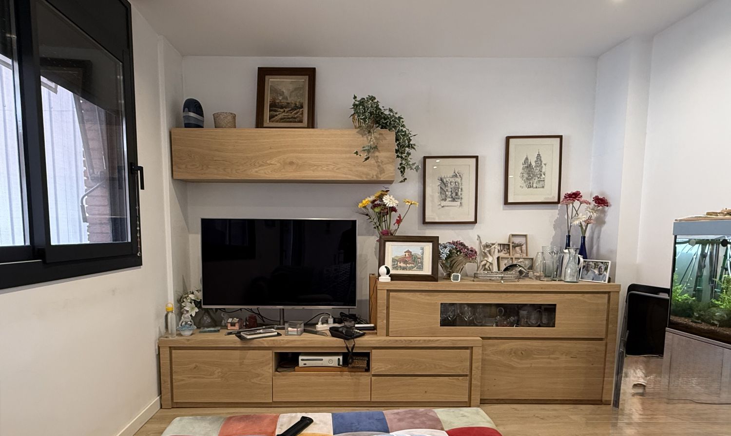 Living room of Flat for sale in Sant Boi de Llobregat  with Air Conditioner, Parquet flooring and Terrace