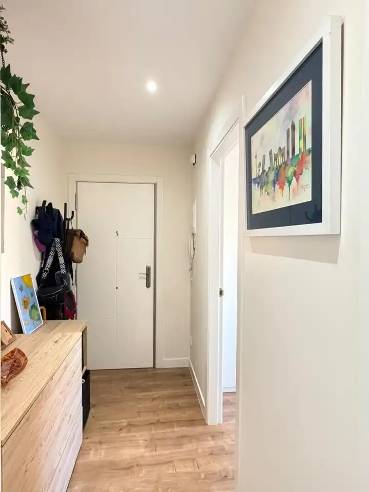 Flat for sale in Madrid  with Air Conditioner, Heating and Terrace