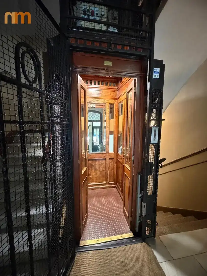 Ground floor for sale in Madrid  with Air Conditioner and Heating