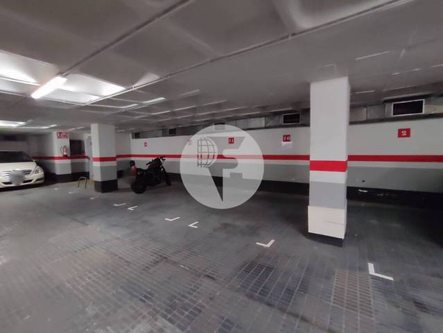 Garaje en Venta en Barri de les Corts