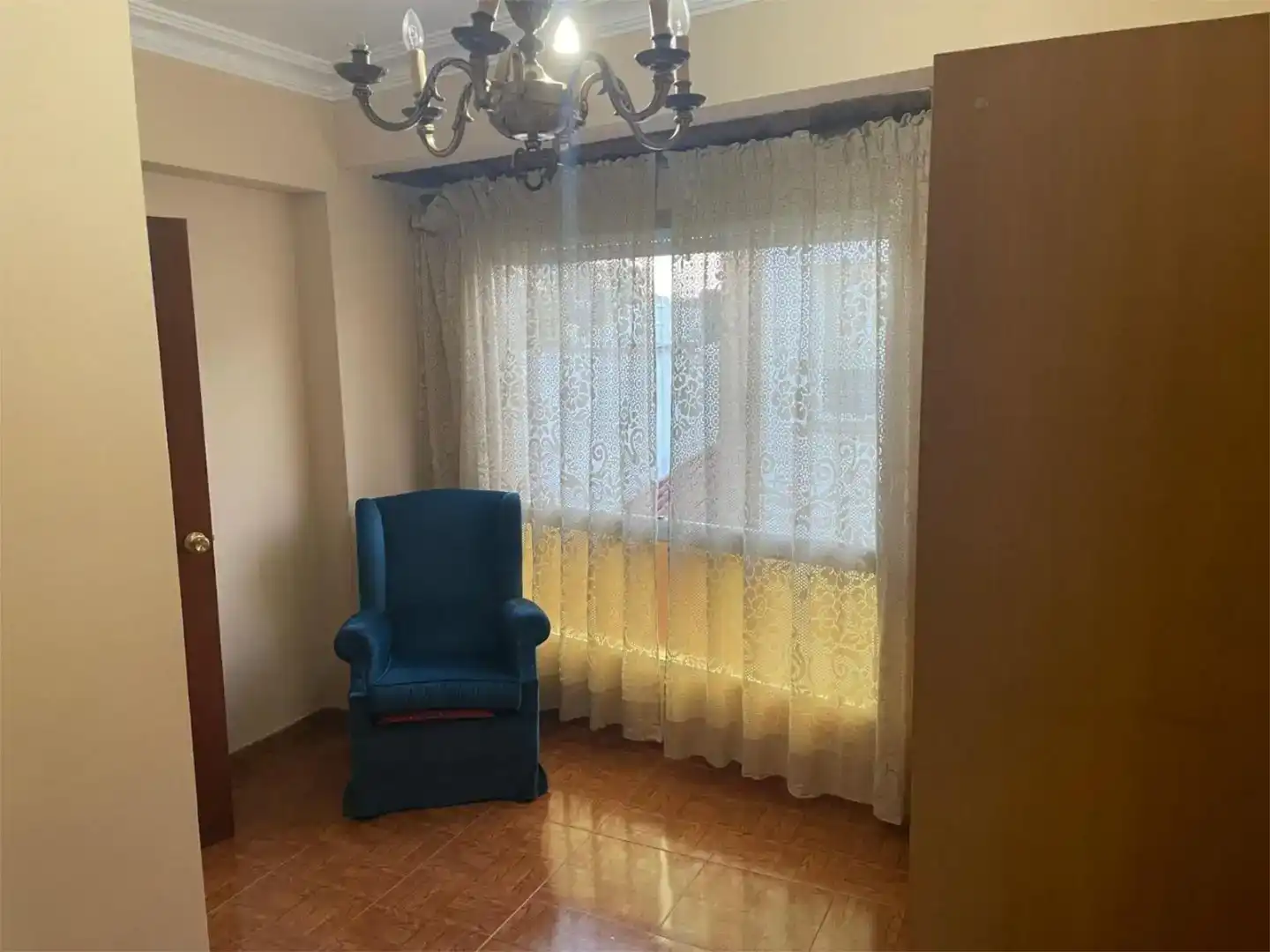 Habitación de Piso en venta en Ponteceso con Amueblado y Balcón