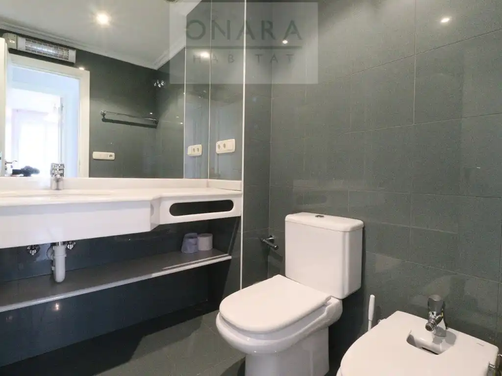 Bany de Pis en venda en Hondarribia amb Terrassa