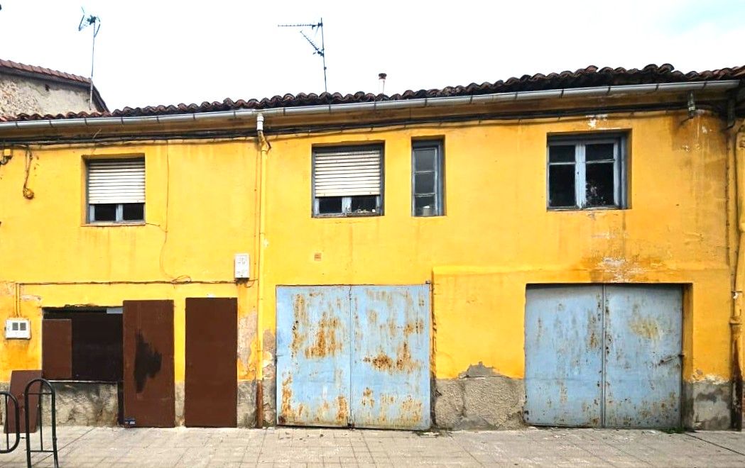 Vista exterior de Finca rústica en venta en Guardo con Trastero y Alarma