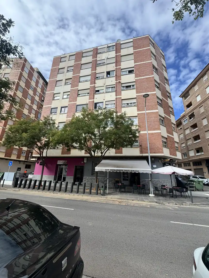 Vista exterior de Piso en venta en Castellón de la Plana / Castelló de la Plana