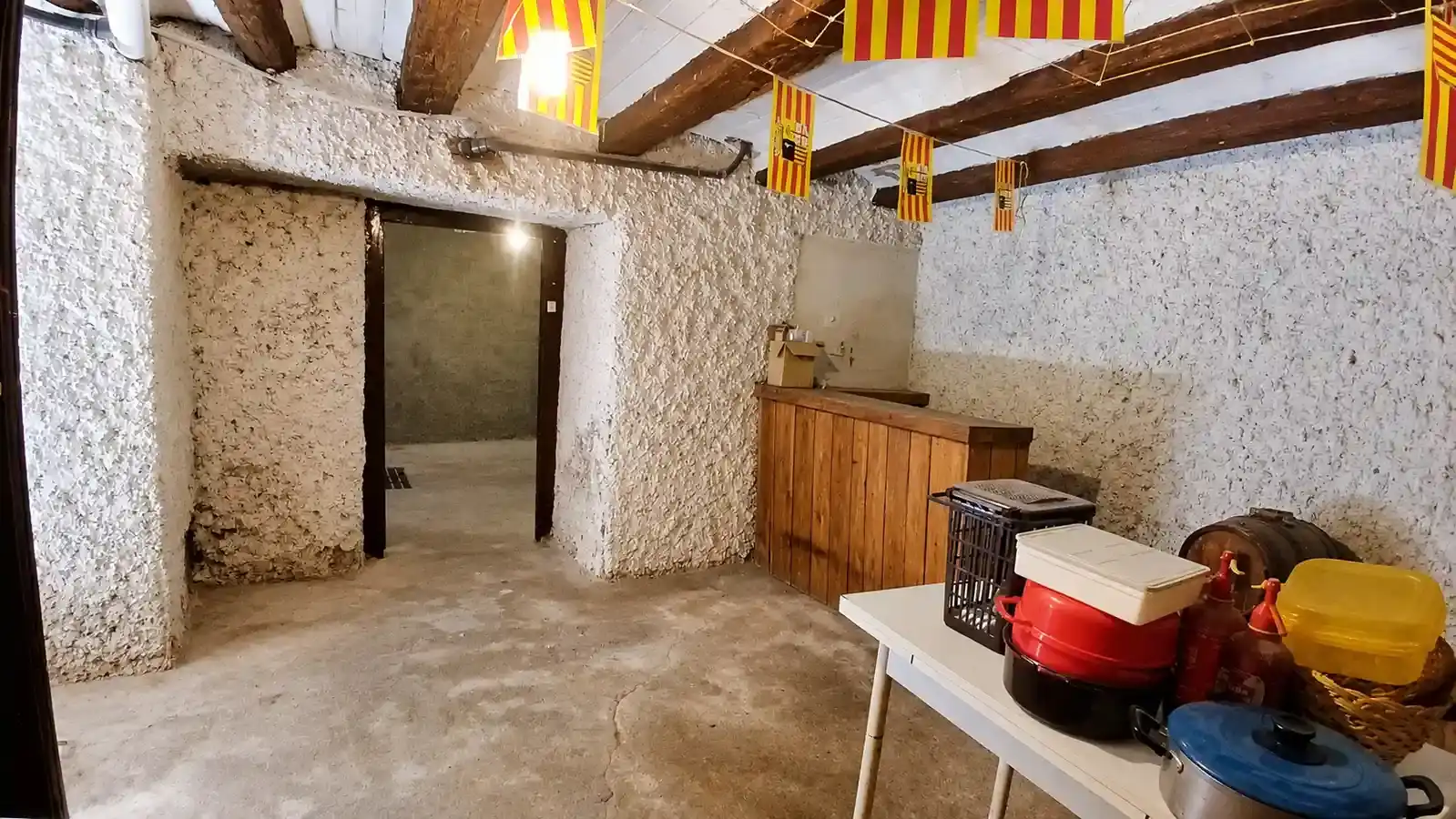 Casa adosada en venda en Valderrobres amb Moblat i Balcó