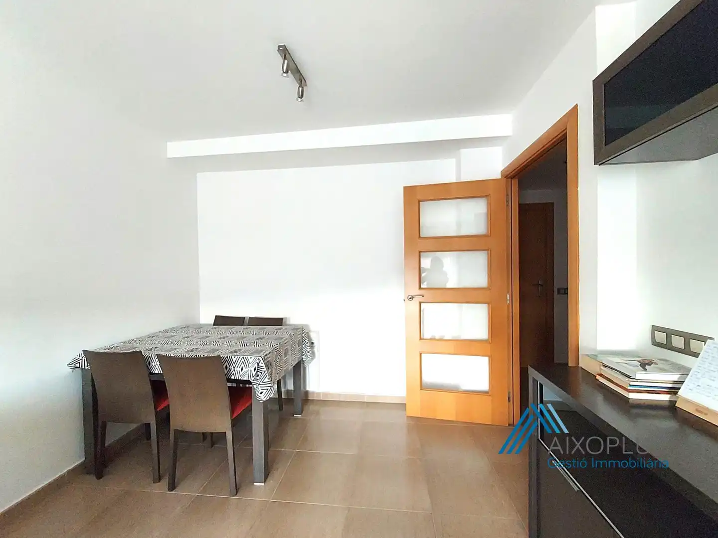 Comedor de Piso en venta en Sant Martí Sarroca con Calefacción