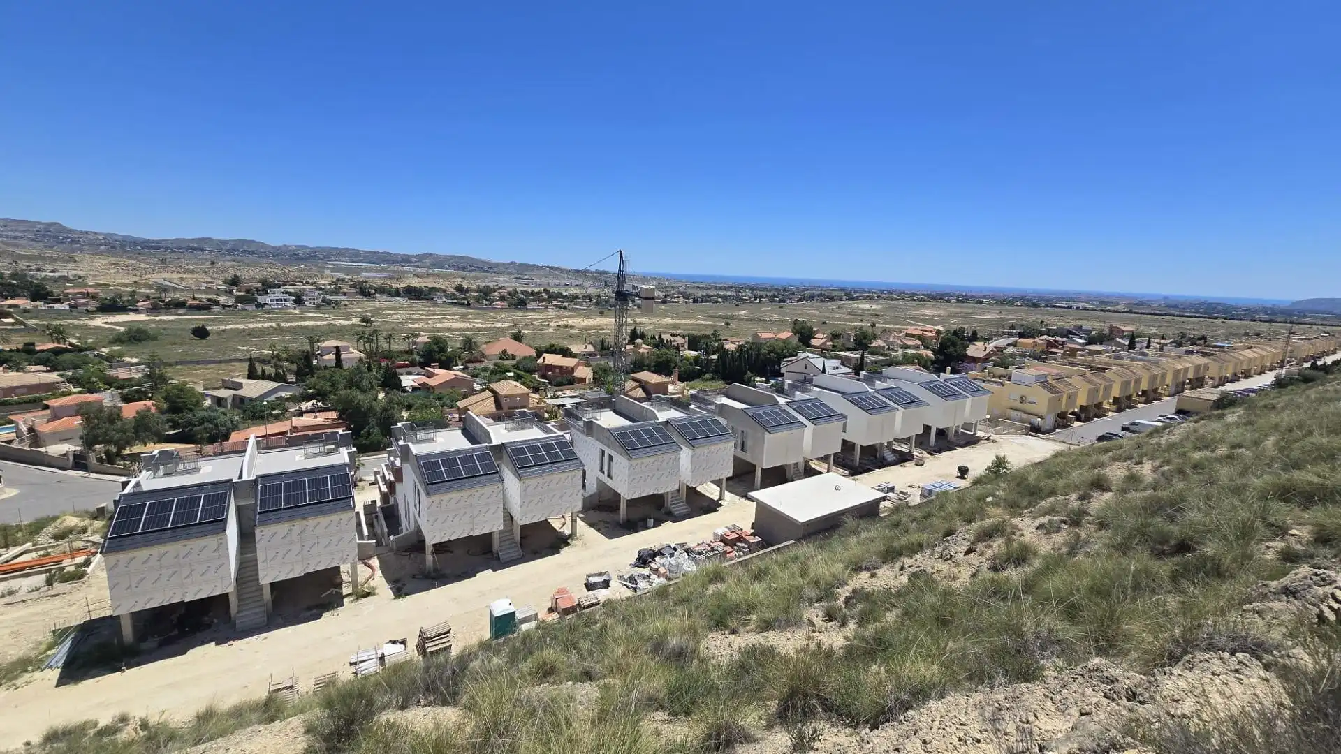 Vista exterior de Apartament en venda en Sant Joan d'Alacant amb Aire condicionat, Terrassa i Piscina comunitària