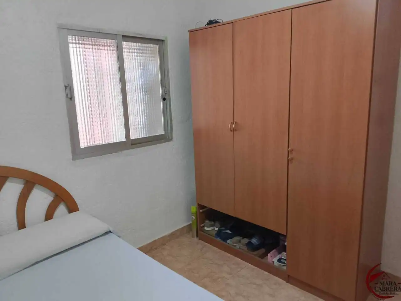 Dormitori de Casa adosada en venda en Oliva amb Aire condicionat, Jardí privat i Terrassa