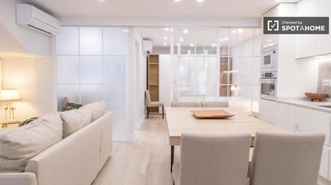 Foto 4 de Apartament per a compartir a Salvador,  Madrid Capital