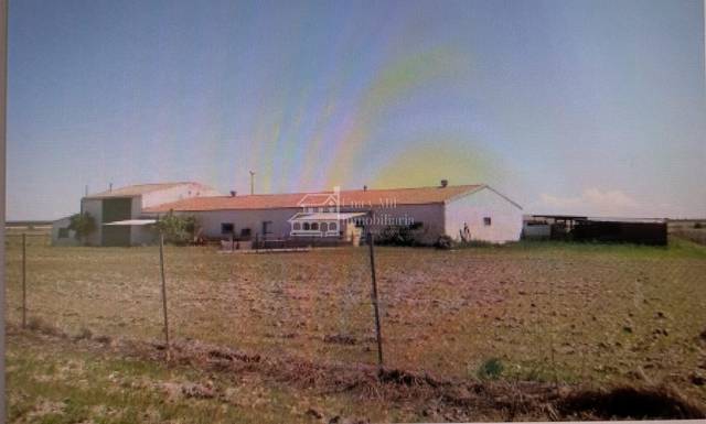 Finca rústica en Venta en Encinas de Abajo