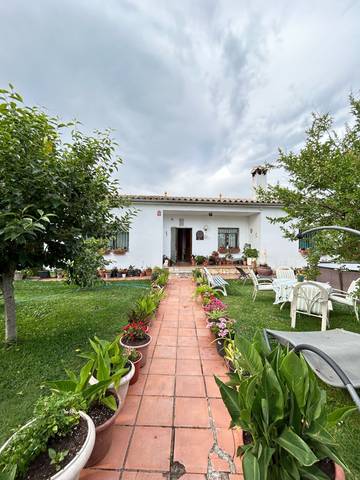Casa-chalet en Venta en Vilobí d'Onyar