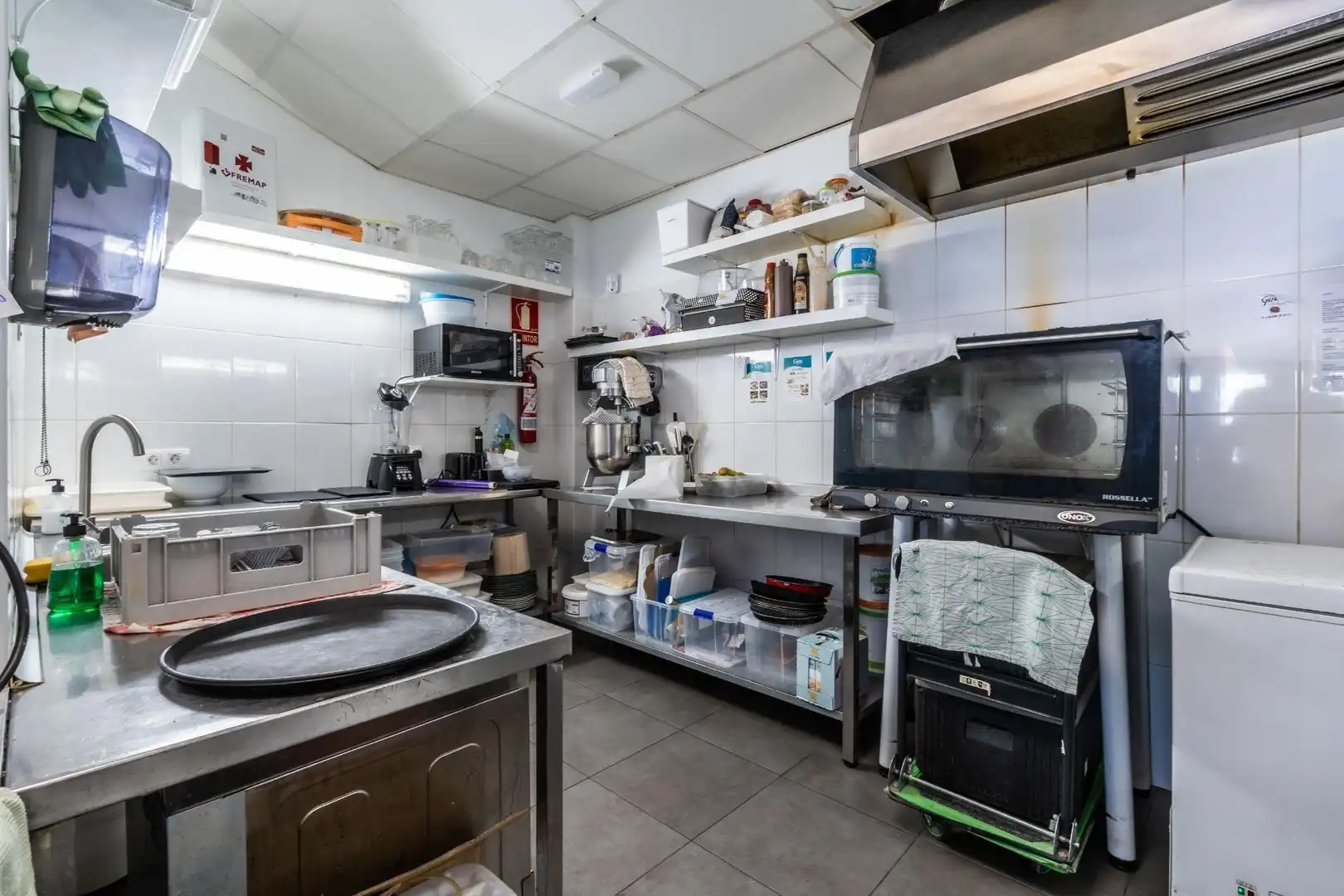 Cocina de Local en traspaso en Arona con Terraza