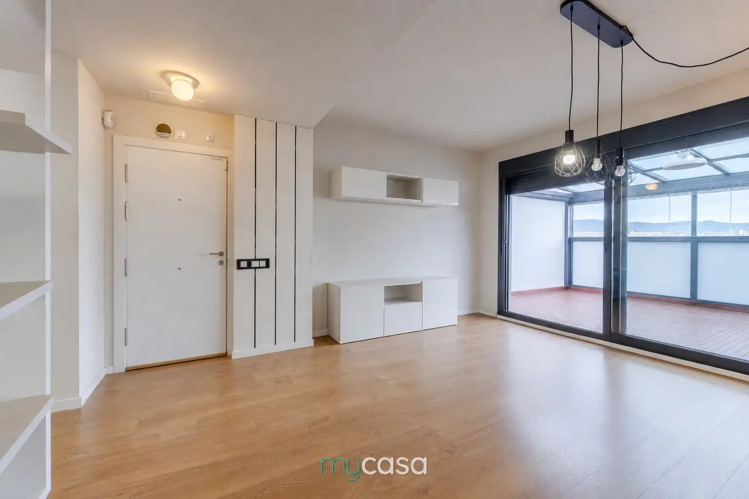 Sala d'estar de Pis en venda en Sant Adrià de Besòs amb Aire condicionat, Calefacció i Parquet
