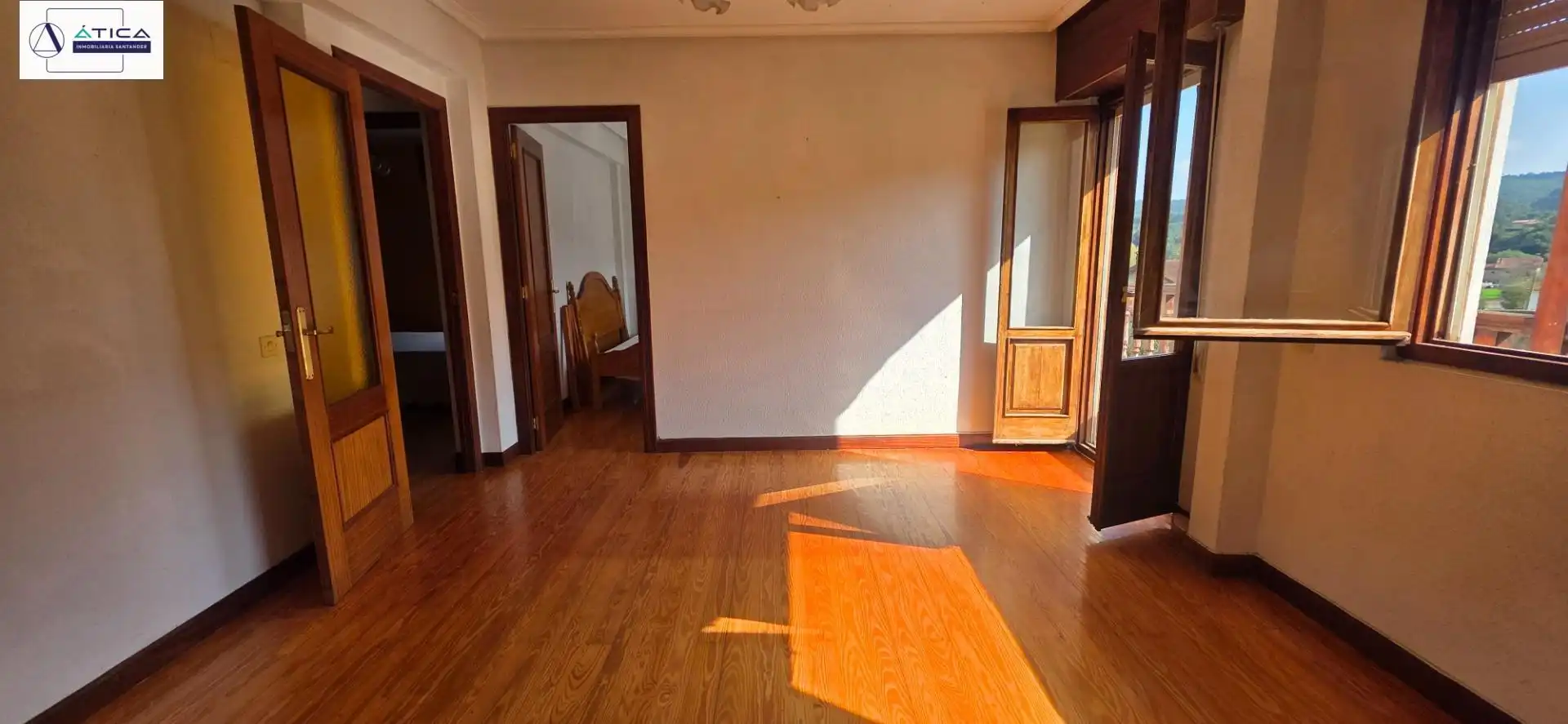 Comedor de Finca rústica en venta en Bárcena de Cicero con Jardín privado y Amueblado