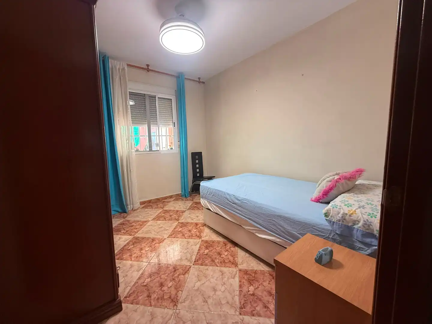 Habitación de Casa o chalet en venta en Láchar con Aire acondicionado, Calefacción y Jardín privado